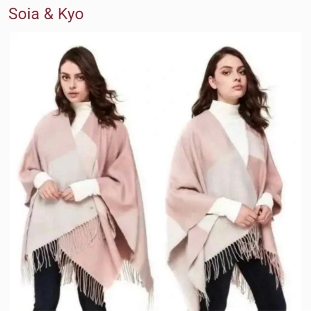 Soia & Kyo Blush and Cream Fringe Poncho
